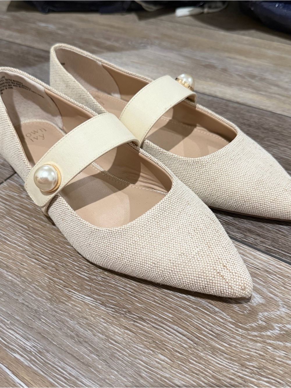 Crown and Ivy Cream Pearl-Button Mary Jane Flats